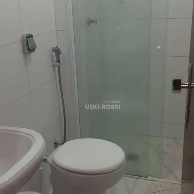 Foto 2 de Apartamento com 3 quartos à venda, 69m2 em Centro, Londrina - PR