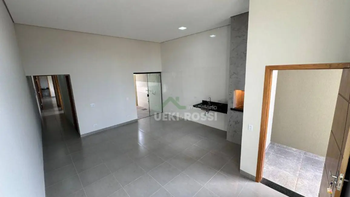 Casa com 3 quartos à venda, 125m2 em Gleba Simon Frazer, Londrina - PR - imagem 2 Foto 2 de Casa com 3 quartos à venda, 125m2 em Gleba Simon Frazer, Londrina - PR