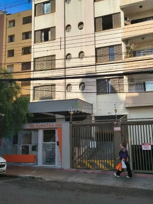 Foto 1 de Apartamento com 3 quartos à venda, 58m2 em Centro, Londrina - PR