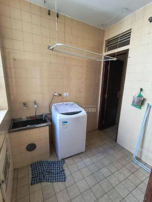Foto 5 de Apartamento com 3 quartos à venda, 58m2 em Centro, Londrina - PR