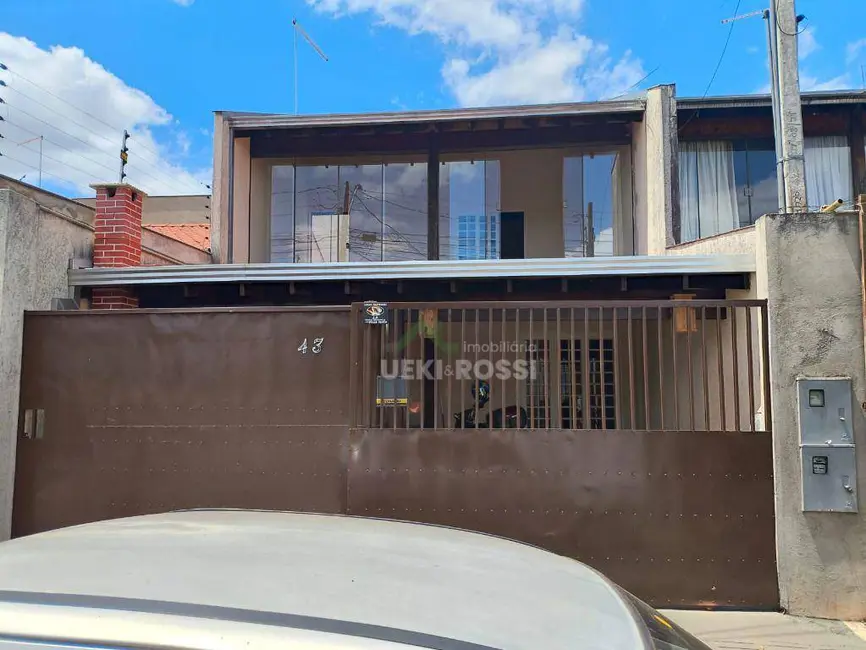 Casa com 4 quartos à venda, 125m2 em Residencial Verona, Londrina - PR - imagem 1 Foto 1 de Casa com 4 quartos à venda, 125m2 em Residencial Verona, Londrina - PR