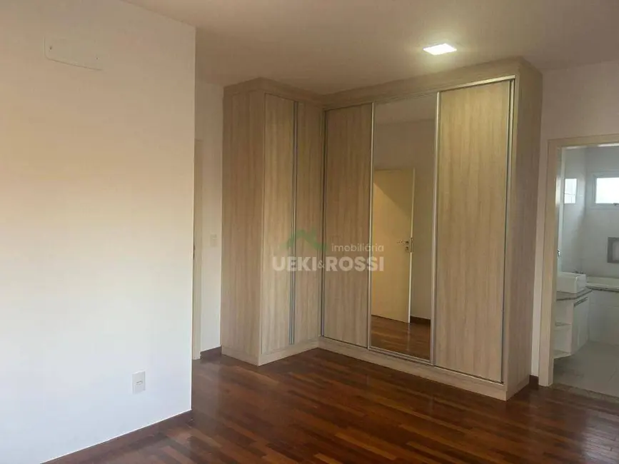 Casa de Condomínio com 4 quartos à venda, 220m2 em Esperança, Londrina - PR - imagem 2 Foto 2 de Casa de Condomínio com 4 quartos à venda, 220m2 em Esperança, Londrina - PR