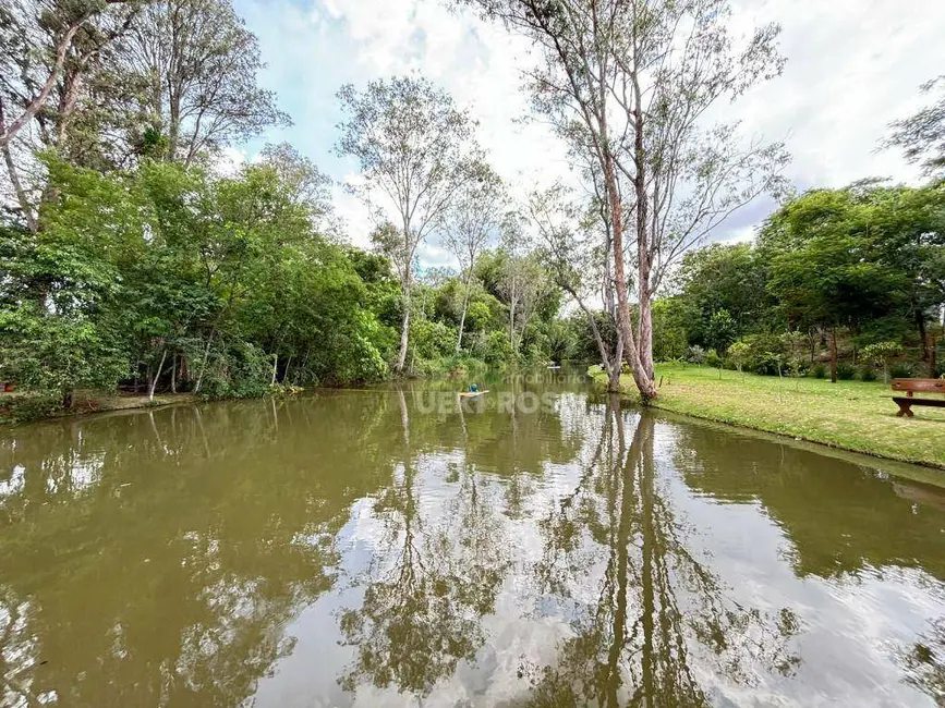 Foto 3 de Terreno / Lote à venda, 250m2 em Londrina - PR