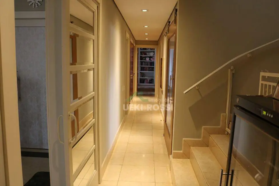 Apartamento com 6 quartos à venda, 761m2 em Centro, Londrina - PR - imagem 7 Foto 7 de Apartamento com 6 quartos à venda, 761m2 em Centro, Londrina - PR