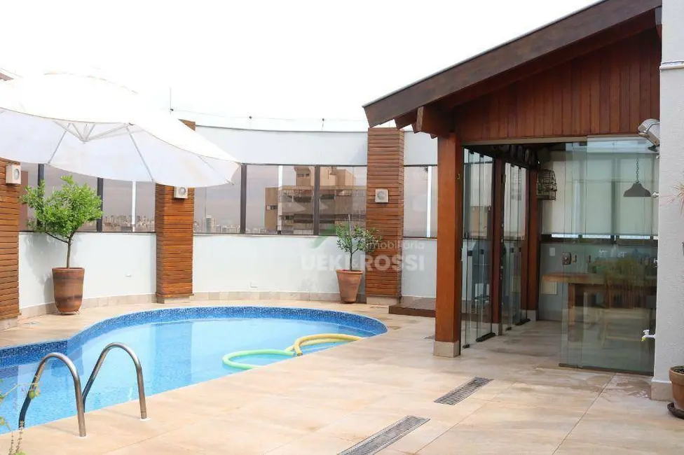 Apartamento com 6 quartos à venda, 761m2 em Centro, Londrina - PR - imagem 3 Foto 3 de Apartamento com 6 quartos à venda, 761m2 em Centro, Londrina - PR