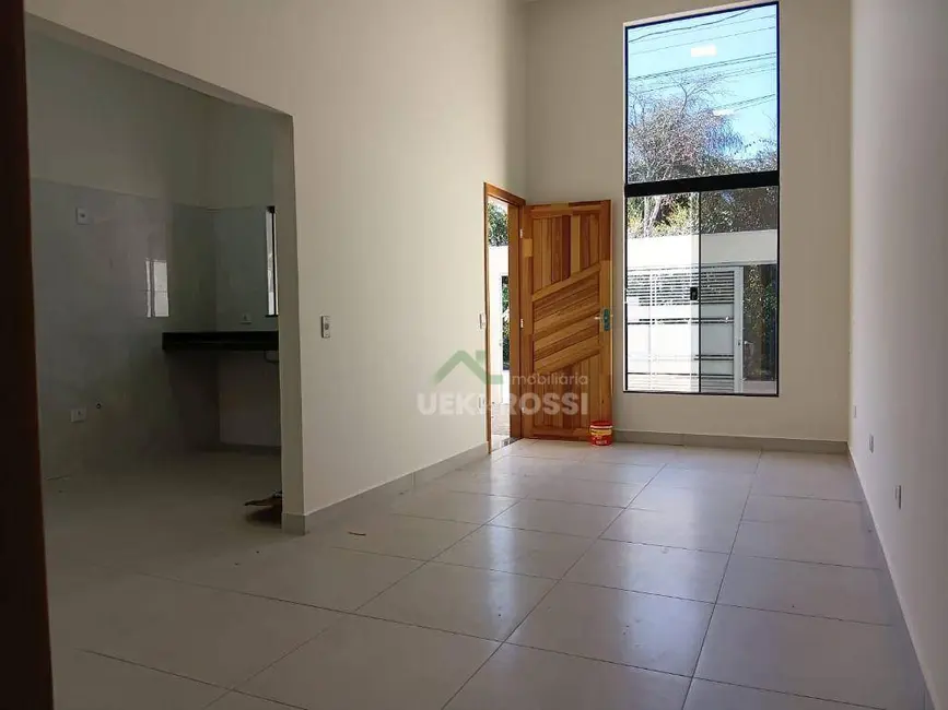 Foto 1 de Casa com 3 quartos à venda, 125m2 em Jardim Vale Verde, Londrina - PR