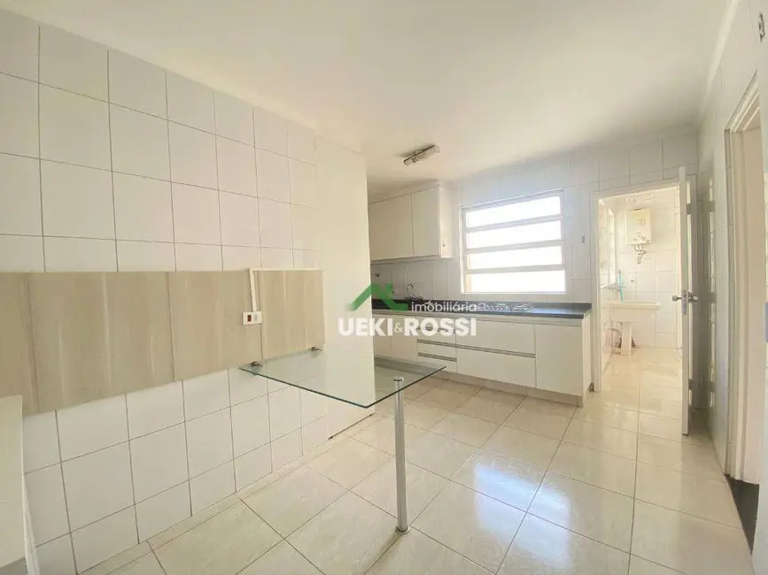 Foto 2 de Apartamento com 3 quartos à venda, 147m2 em Centro, Londrina - PR