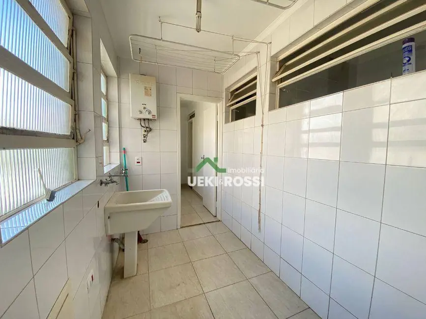 Apartamento com 3 quartos à venda, 147m2 em Centro, Londrina - PR - imagem 6 Foto 6 de Apartamento com 3 quartos à venda, 147m2 em Centro, Londrina - PR