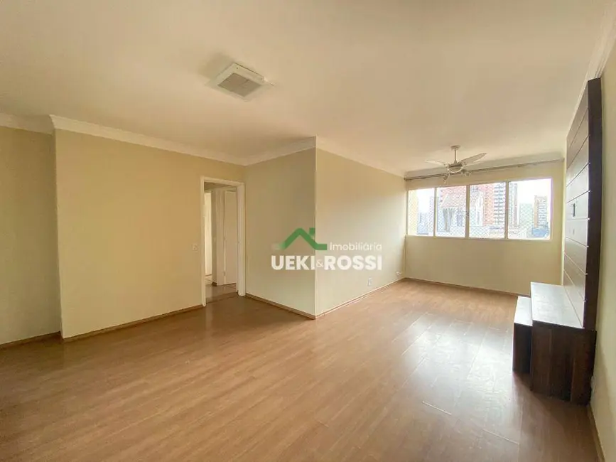 Apartamento com 3 quartos à venda, 147m2 em Centro, Londrina - PR - imagem 7 Foto 7 de Apartamento com 3 quartos à venda, 147m2 em Centro, Londrina - PR