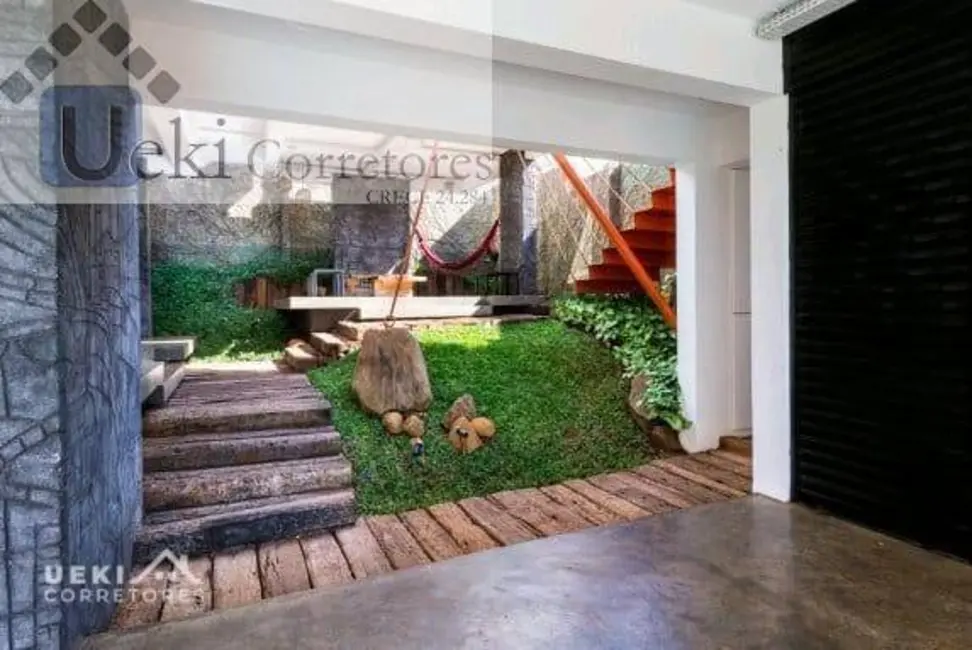 Foto 2 de Casa com 1 quarto à venda, 360m2 em Portal de Versalhes 1, Londrina - PR