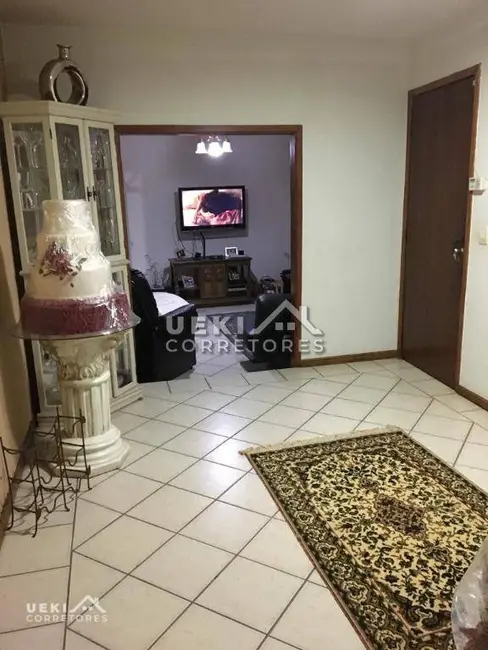 Casa com 4 quartos à venda, 378m2 em Jardim Alvorada, Londrina - PR - imagem 5 Foto 5 de Casa com 4 quartos à venda, 378m2 em Jardim Alvorada, Londrina - PR