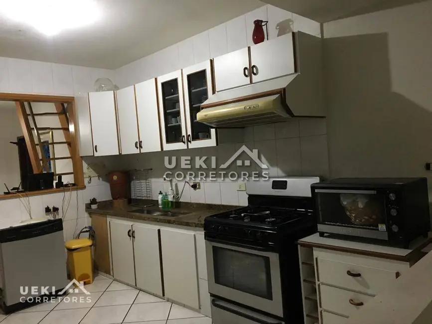 Foto 15 de Casa com 4 quartos à venda, 378m2 em Jardim Alvorada, Londrina - PR