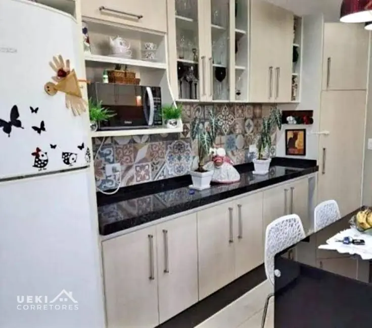 Apartamento com 3 quartos à venda, 128m2 em Centro, Londrina - PR - imagem 5 Foto 5 de Apartamento com 3 quartos à venda, 128m2 em Centro, Londrina - PR