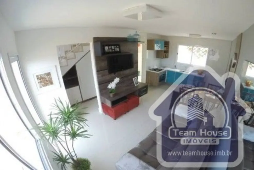 Casa de Condomínio com 2 quartos à venda, 61m2 em Vila Colorado, Suzano - SP - imagem 3 Foto 3 de Casa de Condomínio com 2 quartos à venda, 61m2 em Vila Colorado, Suzano - SP