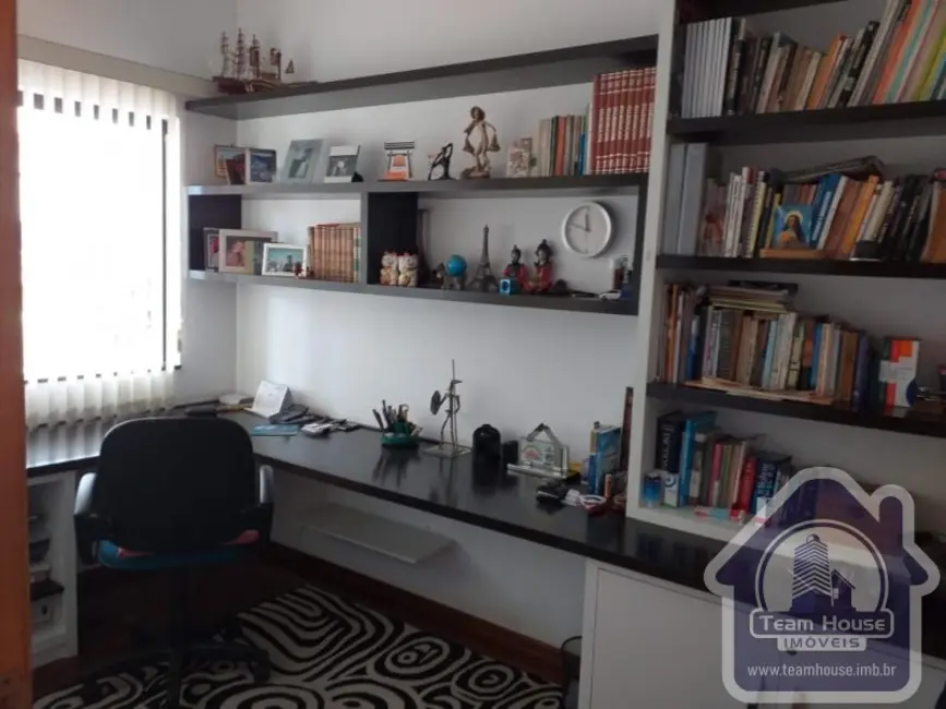 Foto 6 de Casa de Condomínio com 3 quartos à venda, 515m2 em Vila Colorado, Suzano - SP