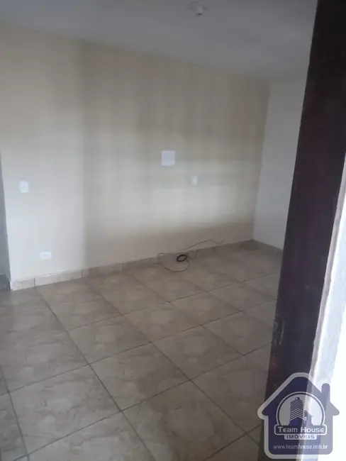 Casa com 2 quartos à venda, 85m2 em Jardim Revista, Suzano - SP - imagem 7 Foto 7 de Casa com 2 quartos à venda, 85m2 em Jardim Revista, Suzano - SP