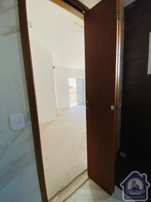 Foto 9 de Casa com 4 quartos à venda, 95m2 em Jardim Ruth, Poa - SP