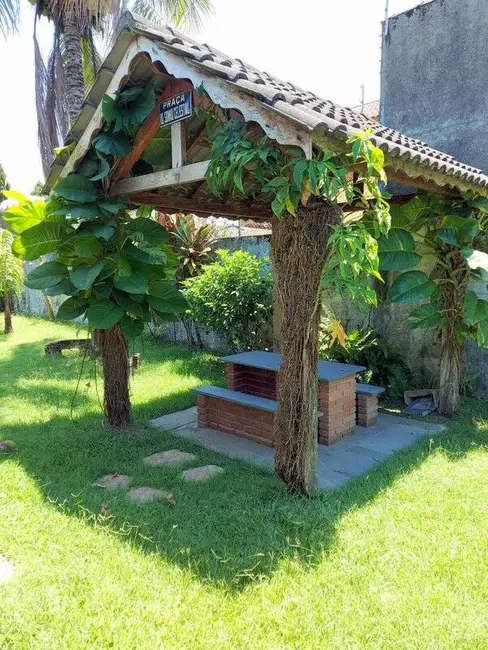 Foto 8 de Casa com 4 quartos à venda e para alugar, 750m2 em Peruibe - SP