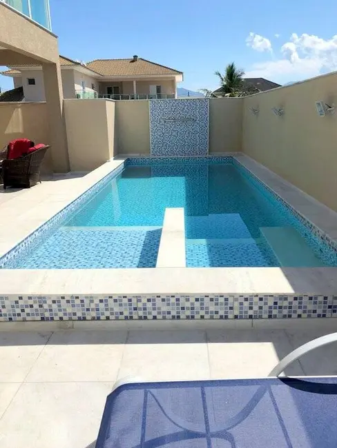 Casa com 5 quartos à venda, 312m2 em Peruibe - SP - imagem 7 Foto 7 de Casa com 5 quartos à venda, 312m2 em Peruibe - SP