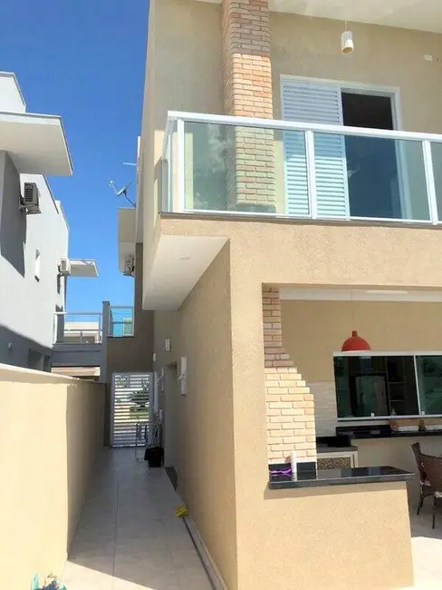 Casa com 5 quartos à venda, 312m2 em Peruibe - SP - imagem 9 Foto 9 de Casa com 5 quartos à venda, 312m2 em Peruibe - SP