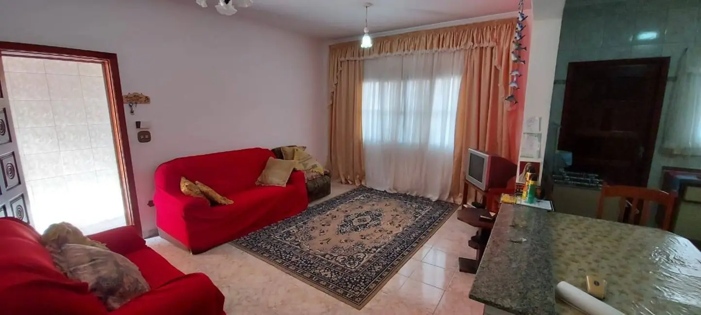 Casa com 3 quartos à venda, 250m2 em Peruibe - SP - imagem 6 Foto 6 de Casa com 3 quartos à venda, 250m2 em Peruibe - SP