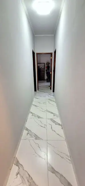 Casa com 3 quartos à venda, 250m2 em Peruibe - SP - imagem 3 Foto 3 de Casa com 3 quartos à venda, 250m2 em Peruibe - SP