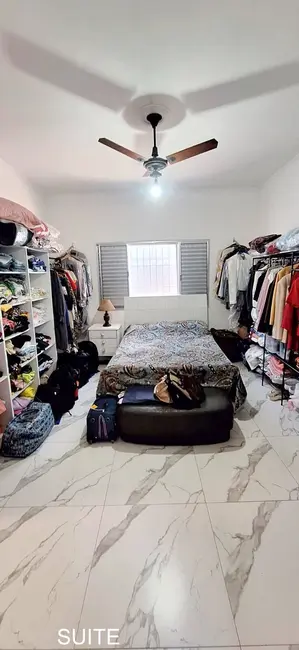 Casa com 3 quartos à venda, 250m2 em Peruibe - SP - imagem 4 Foto 4 de Casa com 3 quartos à venda, 250m2 em Peruibe - SP