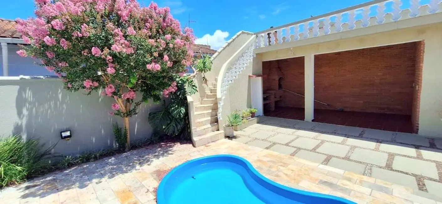 Casa com 4 quartos à venda, 528m2 em Peruibe - SP - imagem 4 Foto 4 de Casa com 4 quartos à venda, 528m2 em Peruibe - SP