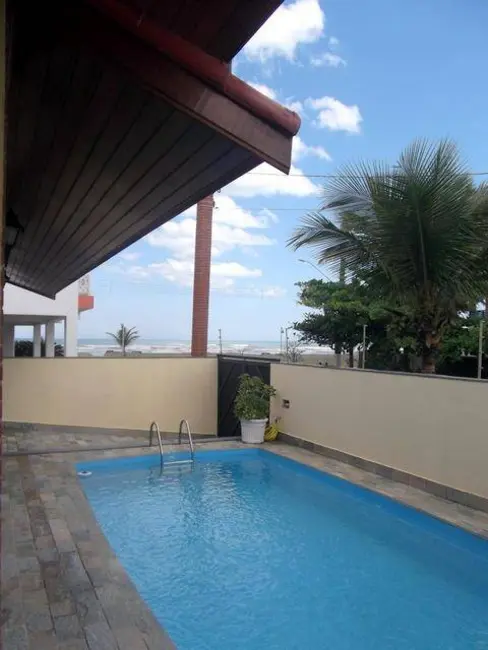 Foto 9 de Casa com 3 quartos à venda e para alugar, 135m2 em Peruibe - SP