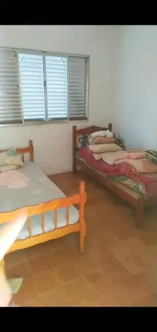 Foto 2 de Casa com 2 quartos à venda em Peruibe - SP