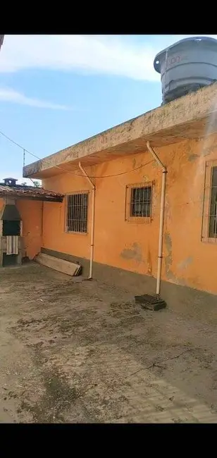 Foto 9 de Casa com 2 quartos à venda em Peruibe - SP
