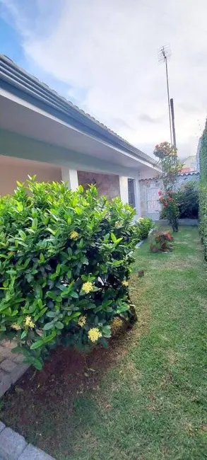 Casa com 3 quartos à venda, 800m2 em Centro, Peruibe - SP - imagem 3 Foto 3 de Casa com 3 quartos à venda, 800m2 em Centro, Peruibe - SP