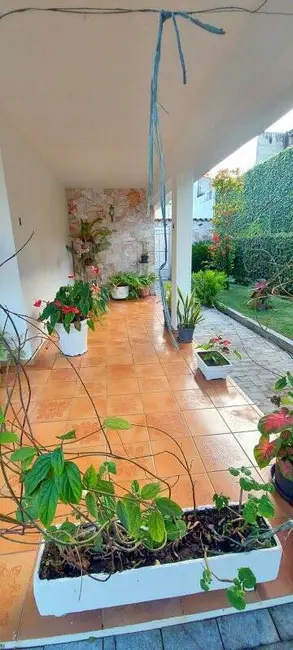 Casa com 3 quartos à venda, 800m2 em Centro, Peruibe - SP - imagem 4 Foto 4 de Casa com 3 quartos à venda, 800m2 em Centro, Peruibe - SP
