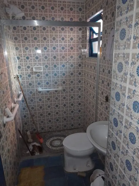 Casa com 2 quartos à venda, 100m2 em Peruibe - SP - imagem 4 Foto 4 de Casa com 2 quartos à venda, 100m2 em Peruibe - SP
