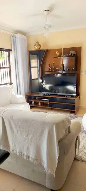 Casa com 5 quartos à venda, 565m2 em Peruibe - SP - imagem 7 Foto 7 de Casa com 5 quartos à venda, 565m2 em Peruibe - SP