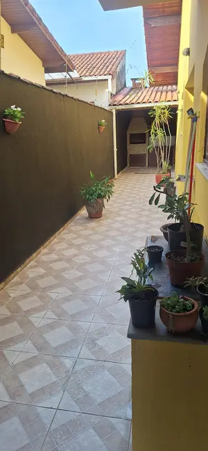 Foto 5 de Casa com 4 quartos à venda, 250m2 em Peruibe - SP