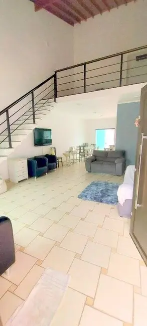 Casa com 5 quartos à venda, 300m2 em Peruibe - SP - imagem 6 Foto 6 de Casa com 5 quartos à venda, 300m2 em Peruibe - SP
