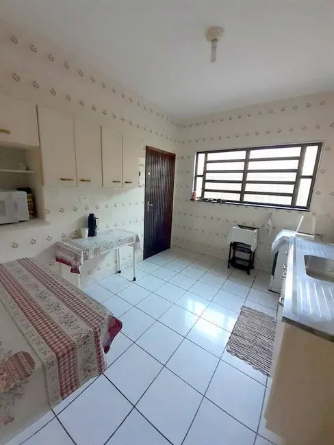 Casa com 5 quartos à venda, 560m2 em Peruibe - SP - imagem 7 Foto 7 de Casa com 5 quartos à venda, 560m2 em Peruibe - SP