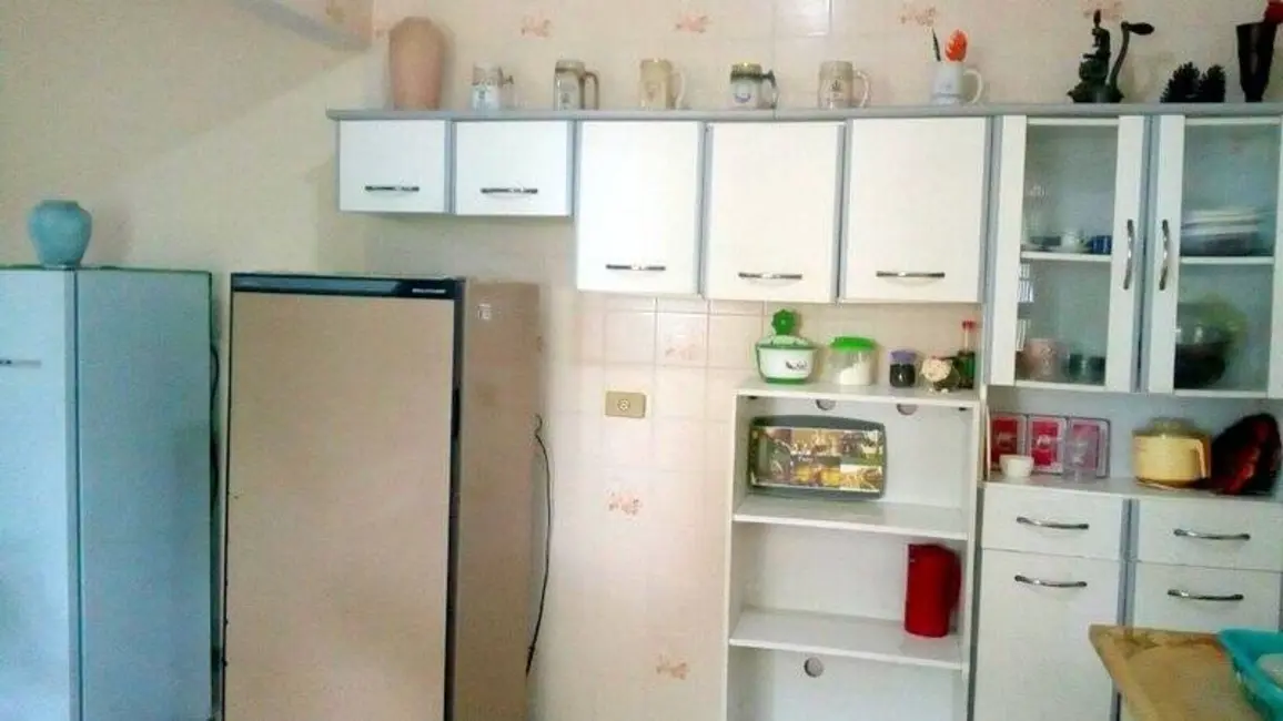 Casa com 2 quartos à venda, 348m2 em Peruibe - SP - imagem 5 Foto 5 de Casa com 2 quartos à venda, 348m2 em Peruibe - SP