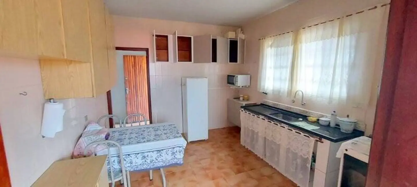 Apartamento com 2 quartos à venda em Peruibe - SP - imagem 5 Foto 5 de Apartamento com 2 quartos à venda em Peruibe - SP