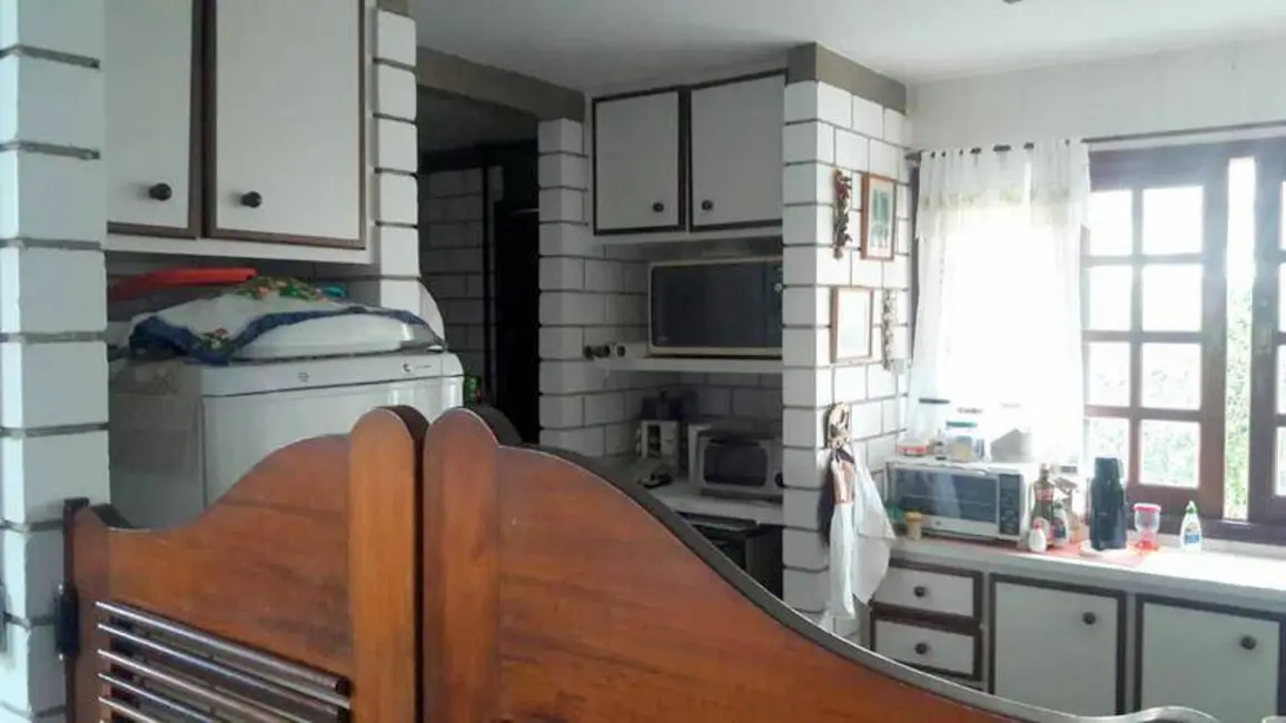 Casa com 5 quartos à venda, 600m2 em Peruibe - SP - imagem 6 Foto 6 de Casa com 5 quartos à venda, 600m2 em Peruibe - SP