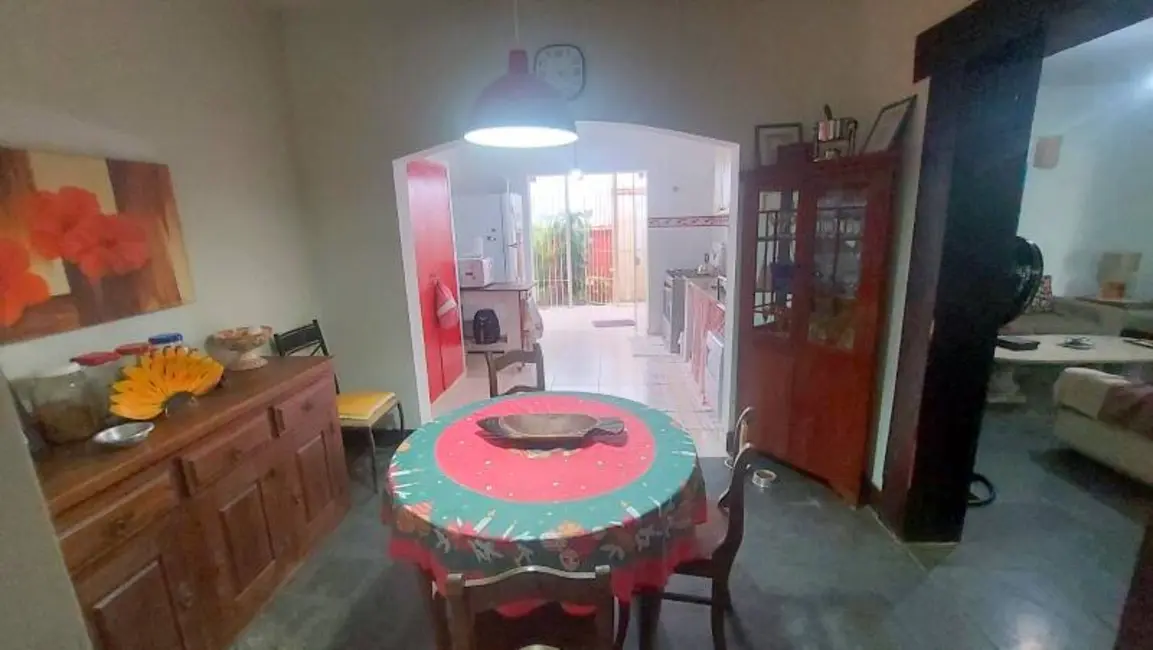 Casa com 3 quartos à venda, 532m2 em Peruibe - SP - imagem 6 Foto 6 de Casa com 3 quartos à venda, 532m2 em Peruibe - SP