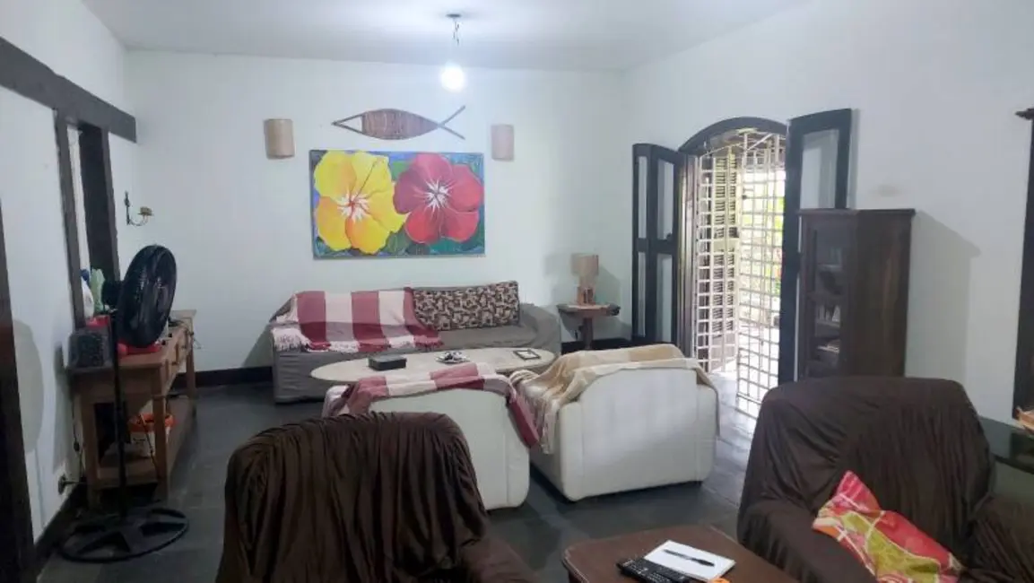 Casa com 3 quartos à venda, 532m2 em Peruibe - SP - imagem 5 Foto 5 de Casa com 3 quartos à venda, 532m2 em Peruibe - SP