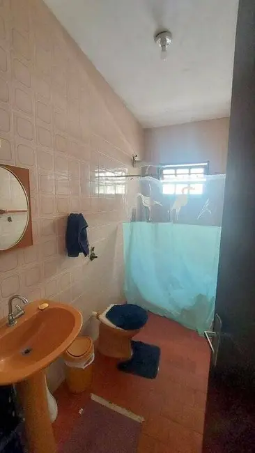 Casa com 2 quartos à venda, 180m2 em Peruibe - SP - imagem 8 Foto 8 de Casa com 2 quartos à venda, 180m2 em Peruibe - SP