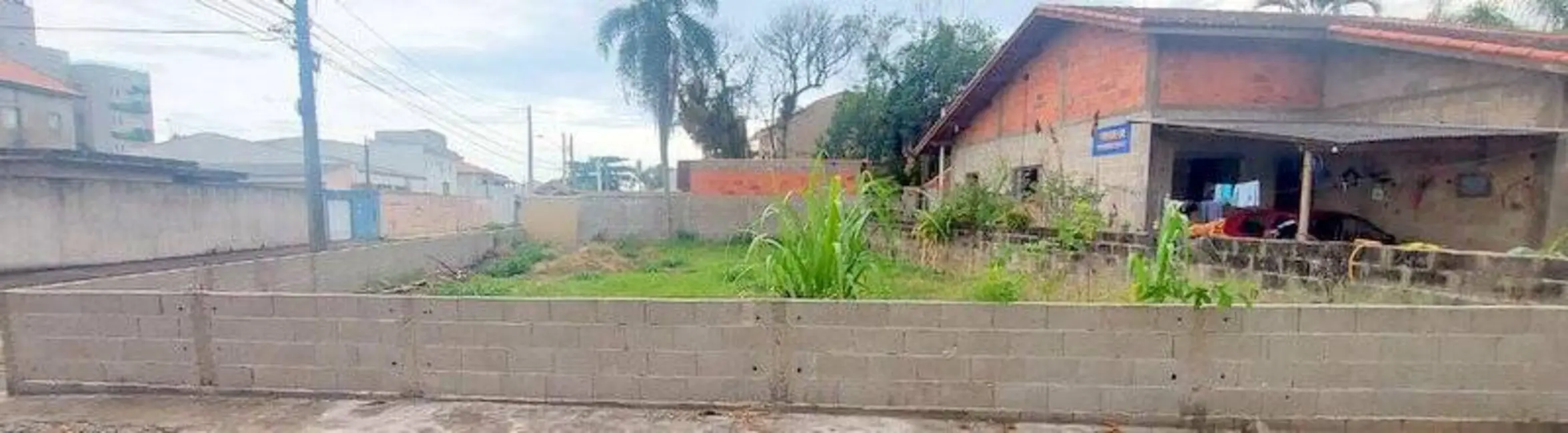 Foto 1 de Terreno / Lote à venda, 266m2 em Peruibe - SP