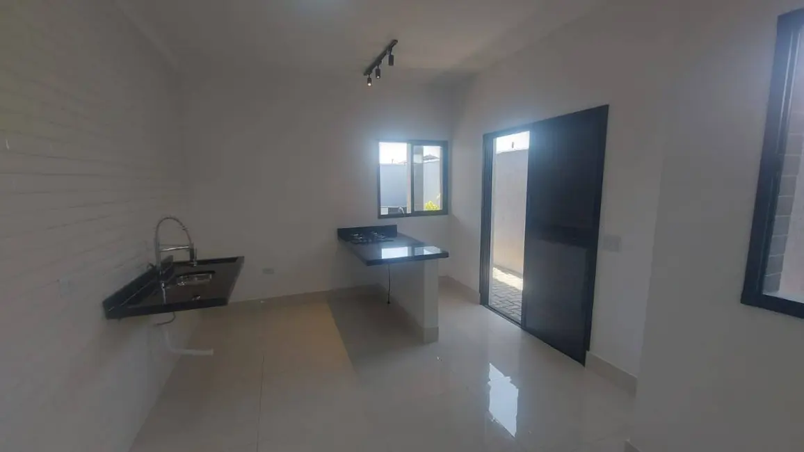 Casa com 3 quartos à venda, 125m2 em Itanhaem - SP - imagem 8 Foto 8 de Casa com 3 quartos à venda, 125m2 em Itanhaem - SP
