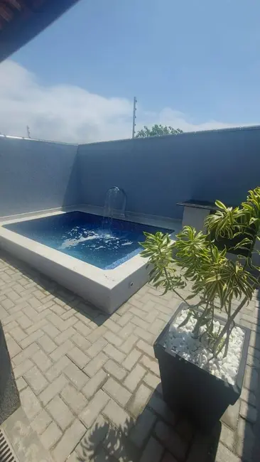 Foto 2 de Casa com 3 quartos à venda, 125m2 em Itanhaem - SP