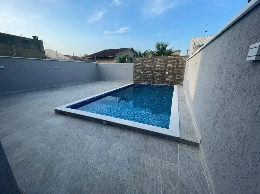 Casa com 4 quartos à venda, 350m2 em Peruibe - SP - imagem 7 Foto 7 de Casa com 4 quartos à venda, 350m2 em Peruibe - SP