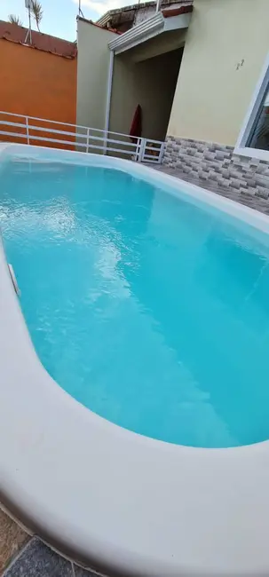 Casa com 3 quartos à venda e para alugar, 250m2 em Peruibe - SP - imagem 6 Foto 6 de Casa com 3 quartos à venda e para alugar, 250m2 em Peruibe - SP