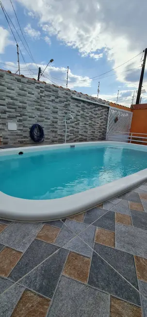 Casa com 3 quartos à venda e para alugar, 250m2 em Peruibe - SP - imagem 7 Foto 7 de Casa com 3 quartos à venda e para alugar, 250m2 em Peruibe - SP